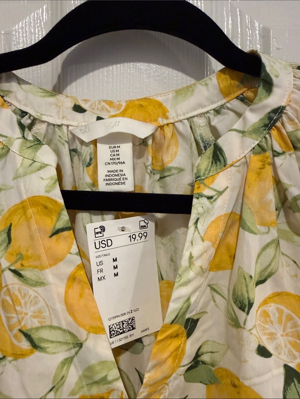 H&M Lemon Top - Picture 2 of 4